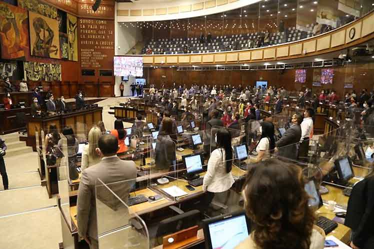 Ecuador’s parliament applies gradual return to face-to-face work ...