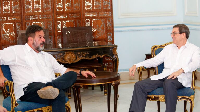 Bruno, Rodríguez, Manú Pineda,, conversaciones