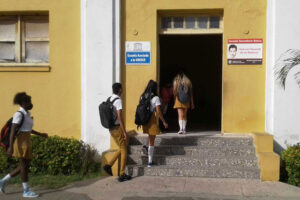 Santiago deCuba, curso, escolar, reanudación