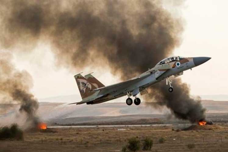 Avión israelí ataca a Siria