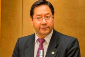 bolivia-ratifies-commitment-with-the-defense-of-natural-resources