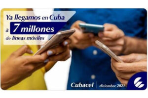 cuba-reached-seven-million-mobile-lines