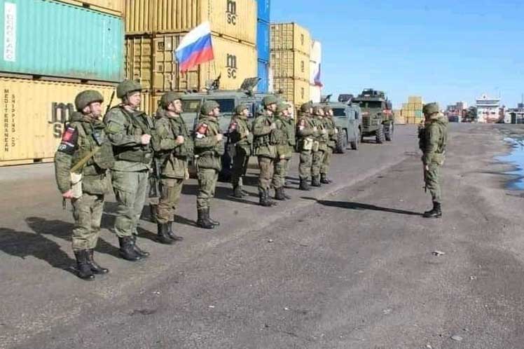 Russian and Syrian military patrol port of Latakia