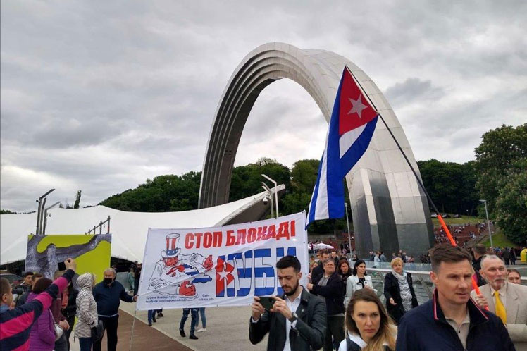 Ukrania-vs-Bloqueo-a-Cuba-1