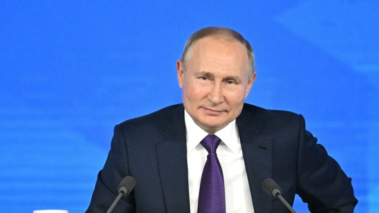 russia-belarus-to-benefit-from-overcoming-sanctions-putin-says