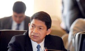 Denis-Moncada-300x180