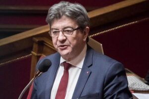 French presidential candidate Mélenchon advances in polls