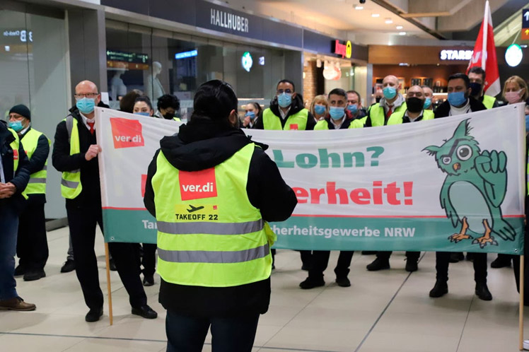 German strikers stop air traffic - Vimarsana News