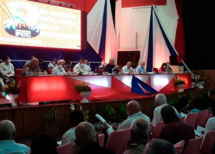 president-diaz-canel-chairs-pcc-provincial-assembly-in-pinar-del-rio