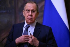 Lavrov, denuncia, guerra, híbrida, Occidente, Rusia