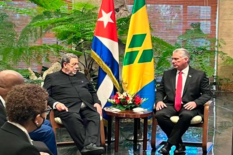 Cuba and St. Vincent and the Granadines to strengthen relations - Prensa Latina