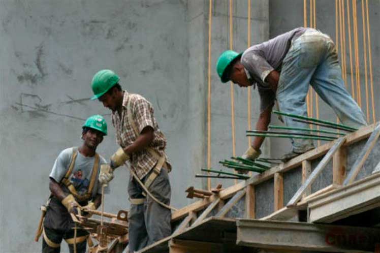 Panama unable to generate pre-pandemic employment figures - Vimarsana News