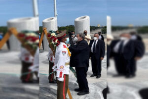 Cuba, SAn Vicente y las Granadinas, primer, ministro, visitaai