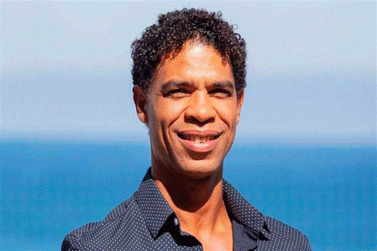 UNEAC wishes a happy 48th birthday to Cuban dancer Carlos Acosta - Vimarsana News