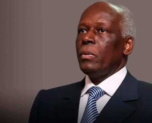 Angola-homenaje-expresidente-Dos-Santos
