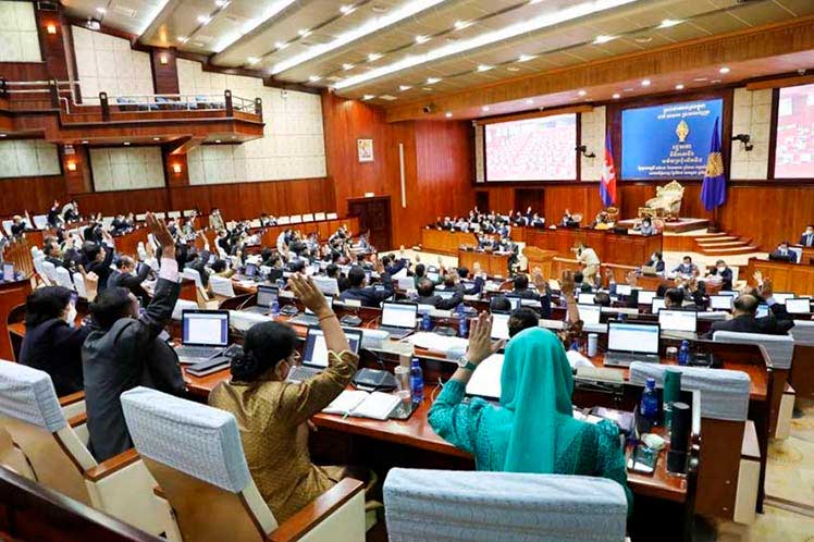 Cambodia-constitución