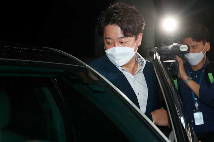 Surcorea-Lee-Jun-seok-escándalo-sexual