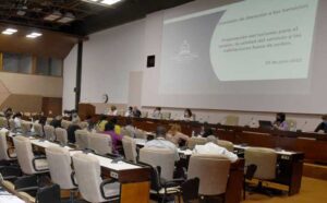 Cuba, economía, parlamento, debates