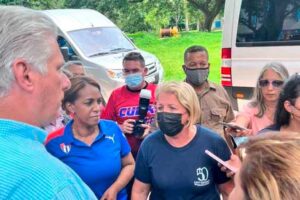 Díaz-canel-centro-de-evacuados