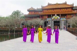 Unión-de-Mujeres-de-Vietnam-apoyo-Cuba