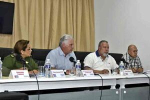 cuba-receives-22-donations-to-put-out-fire-in-matanzas-city