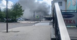 teatro-opera-de-Donietsk-bombardeado