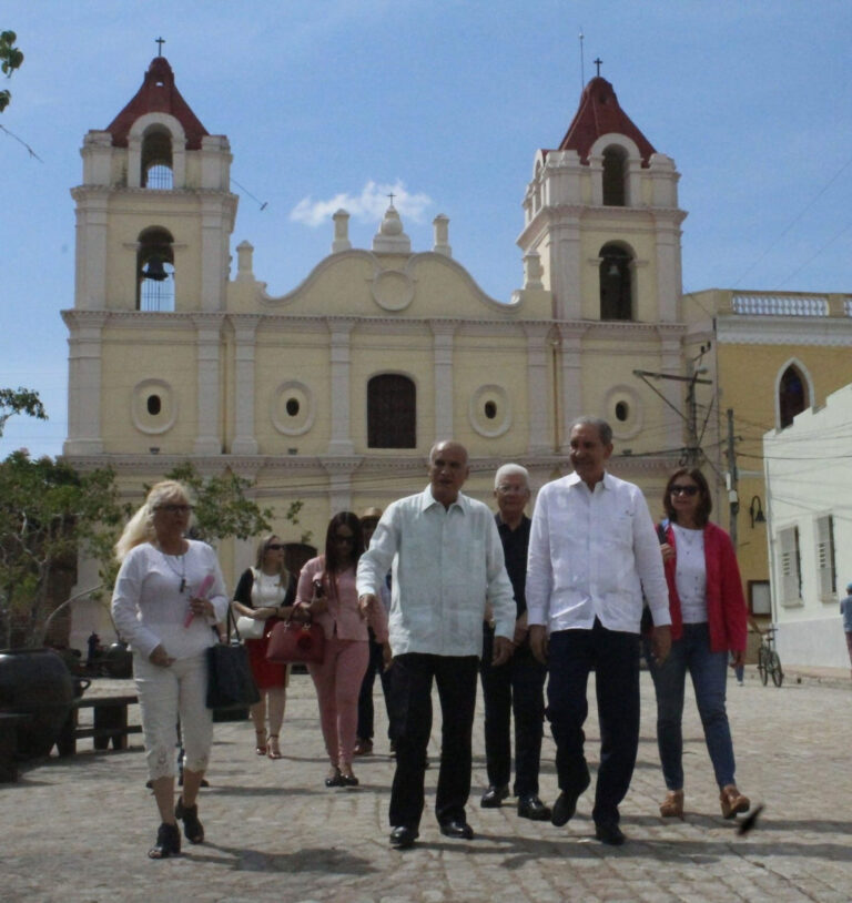 Dominicana Cuba lazos académicos
