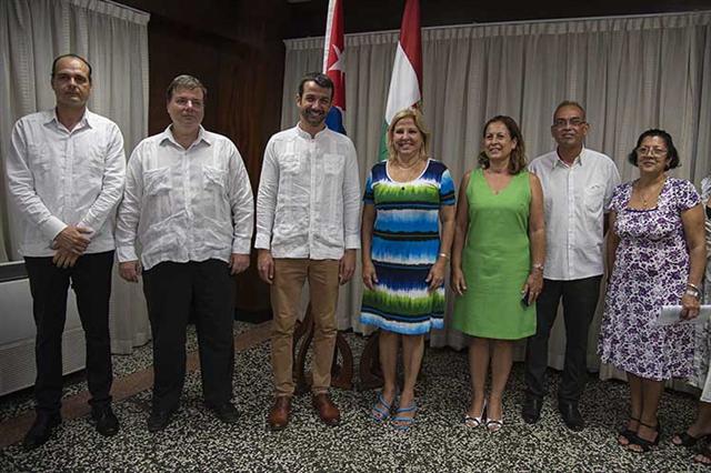 Hungria Cuba donativo 1