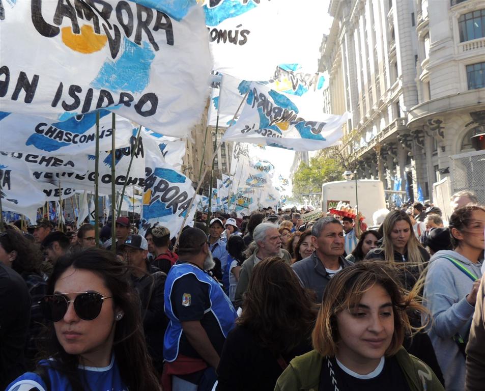argentine-workers-march-for-unity-and-sovereignty