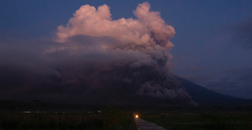 Indonesia erupcion volcan