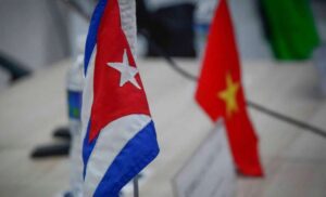 banderas-cuba-vietnam-768x466