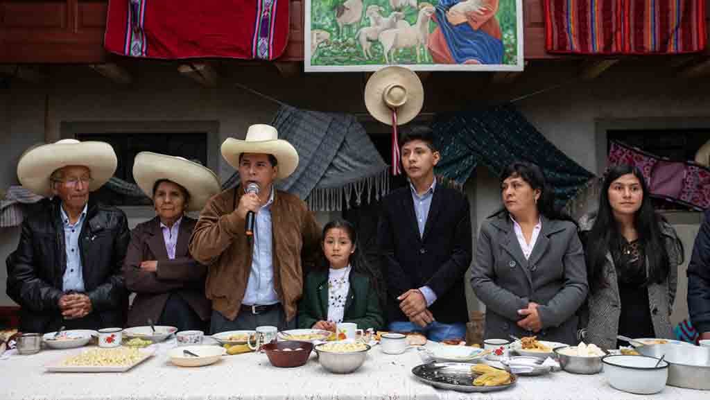 peruvian-fm-aproves-asylum-for-castillos-wife-in-mexico