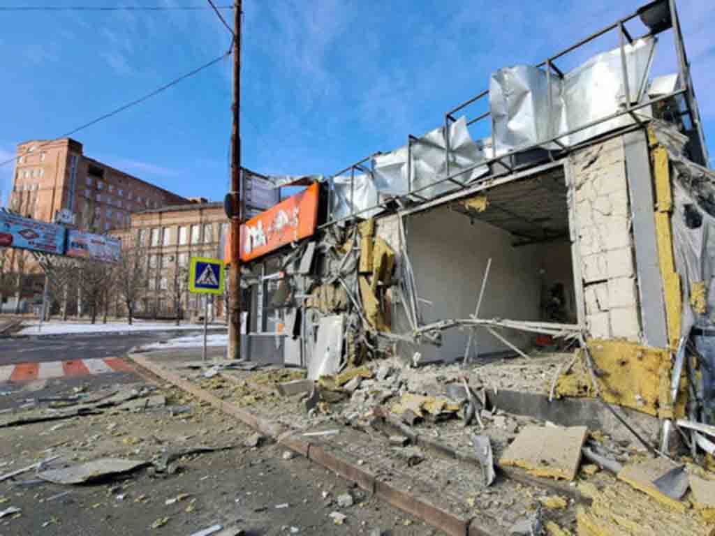 donetsk-reports-seven-civilians-injured-by-kiev-attacks