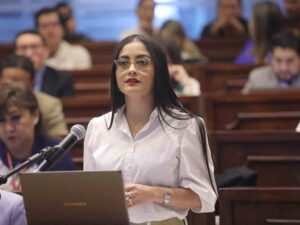evidence-to-impeach-lasso-presented-in-ecuadors-legislature