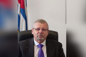 Embajador-Cuba-Eslovaquia-Rafael