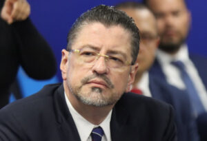 presidente-Rodrigo-Chaves
