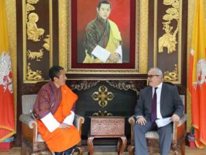 bhutanese-prime-minister-receives-cuban-ambassador