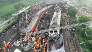 accidente-trenes-india-768x432