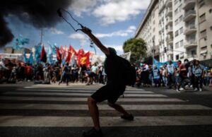 protestas-argentina1-768x497