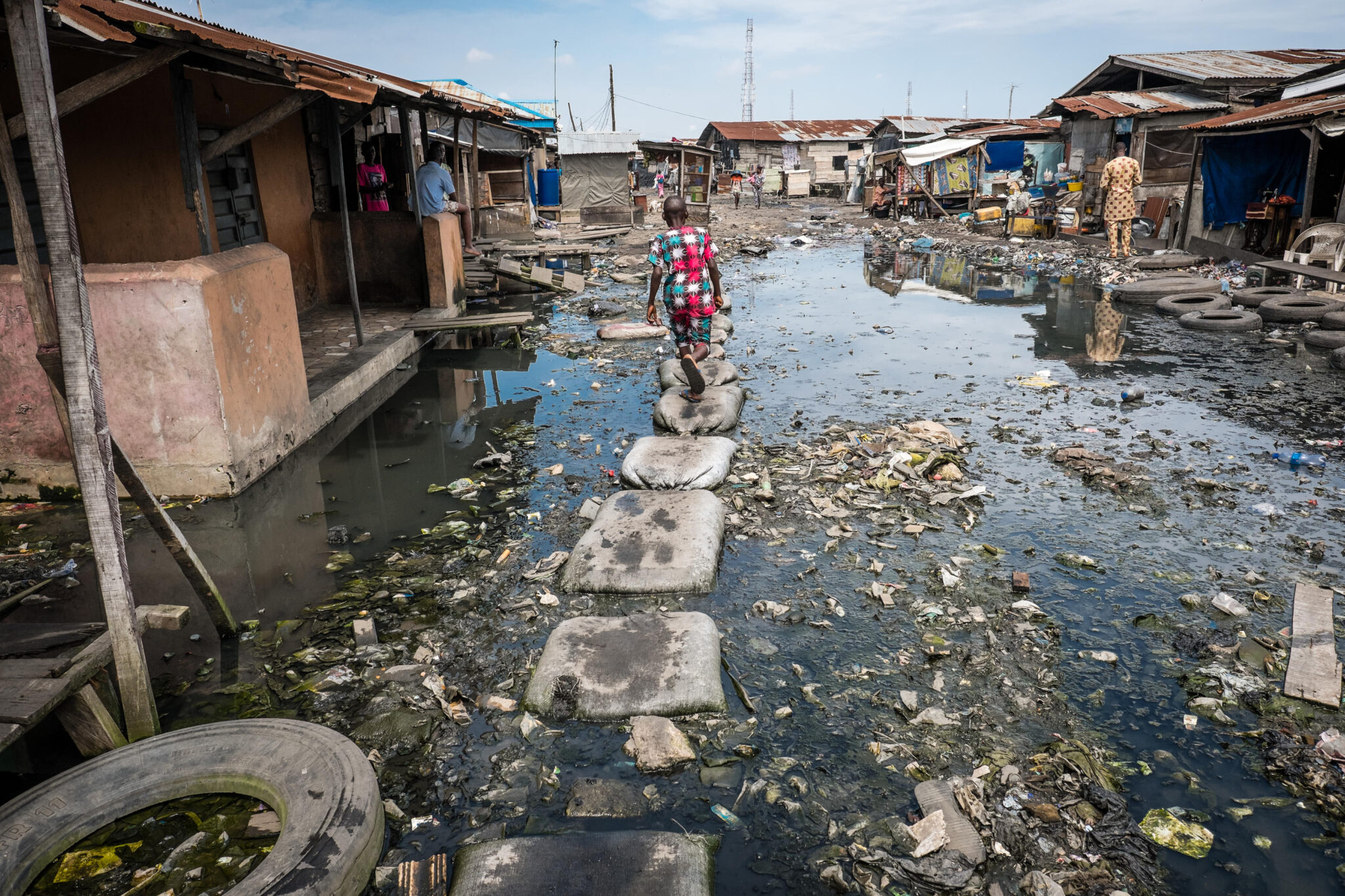 saneamiento-deficiente-2048x1365