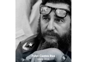 Cubans honor Fidel Castro - Prensa Latina
