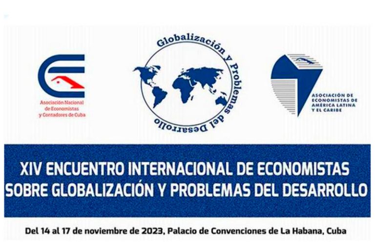 encuentro-economistas-globalizacion-768x512