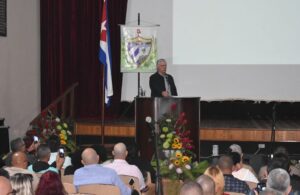 Intervencion-de-Diaz-Canel-en-Santa-Clara