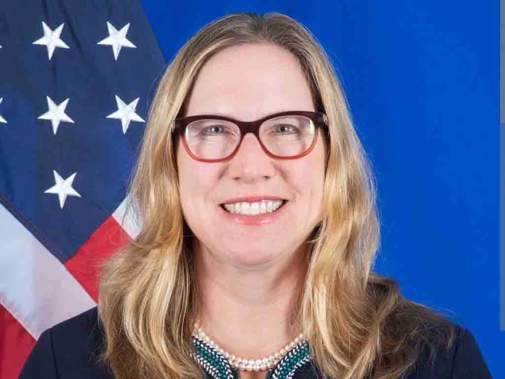 us-official-kerri-hannan-visits-cubas-foreign-ministry