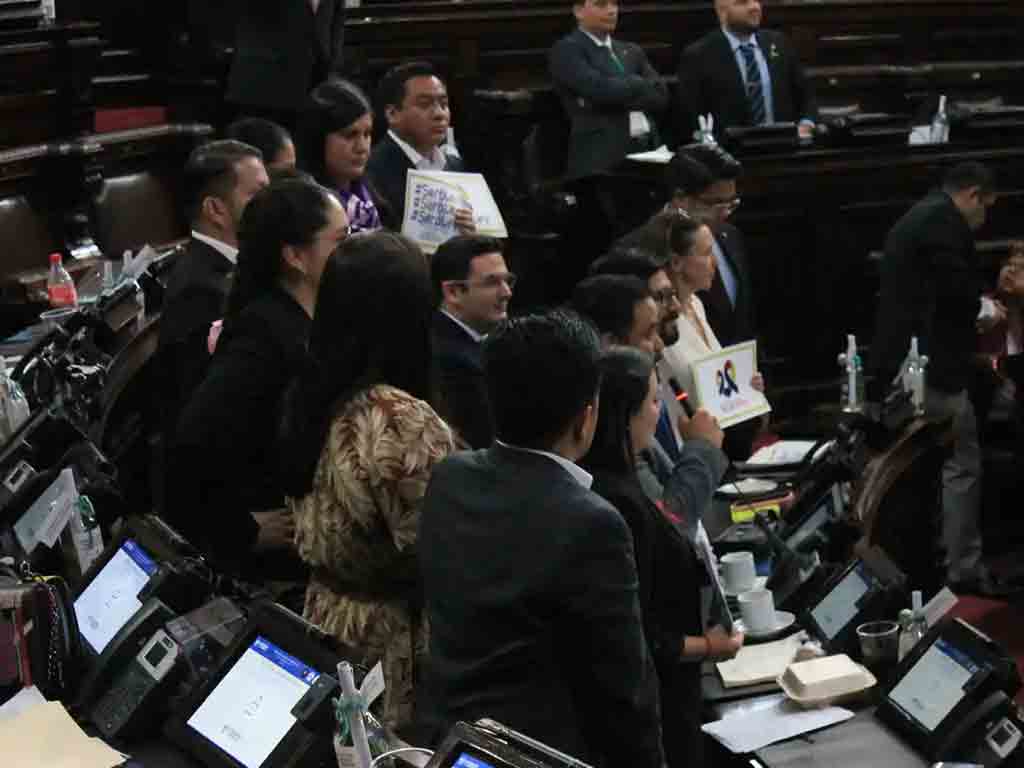 guatemala-congreso-ley-atencion-cancer-1