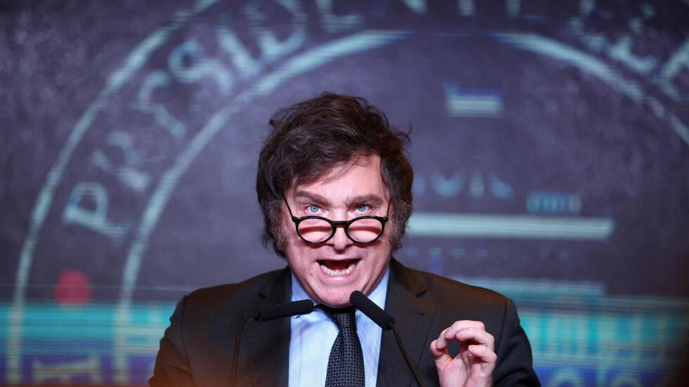 argentine-unions-promote-campaign-against-presidents-decree