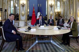 chinese-president-to-discuss-commercial-and-global-issues-in-france