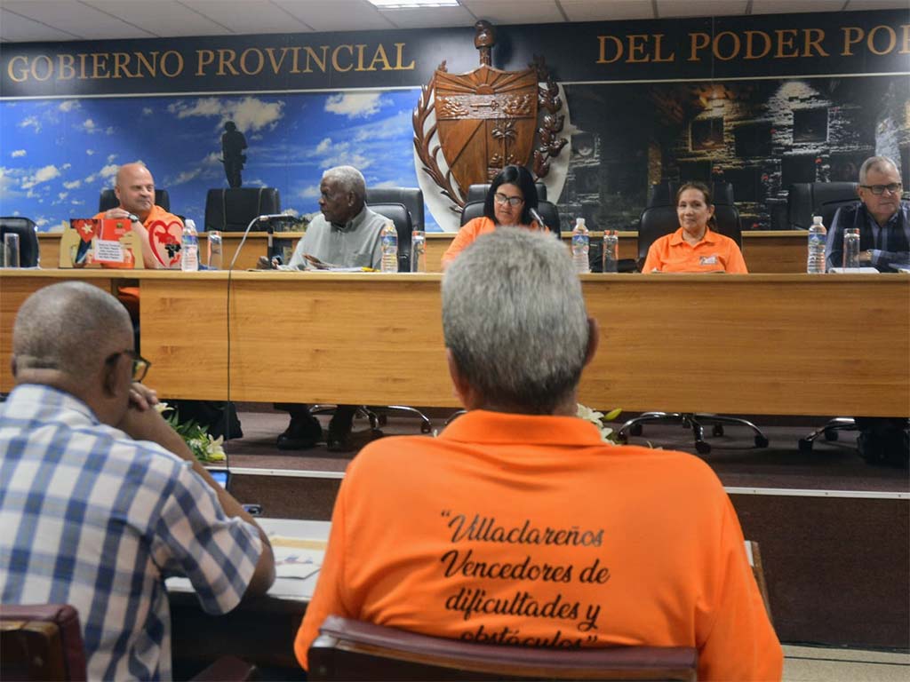 Esteban-Lazo-Visita-Villa-Clara1-1