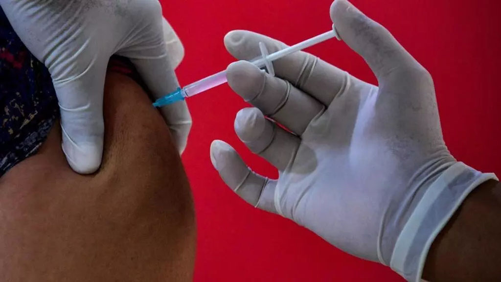 eu-approves-its-first-vaccine-against-chikungunya