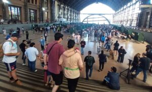 chileans-go-to-the-polls-to-elect-a-president-and-renew-parliament